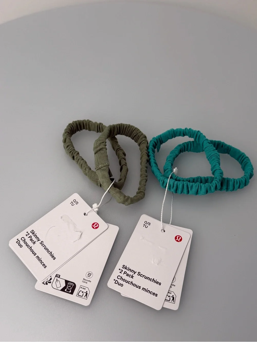 !BUNDLE 4pcs - lululemon athletica Skinny Scrunchies 2-Pack